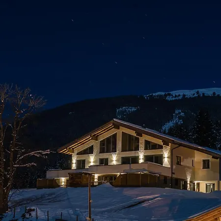 Bergerhof Alpin Lodge *