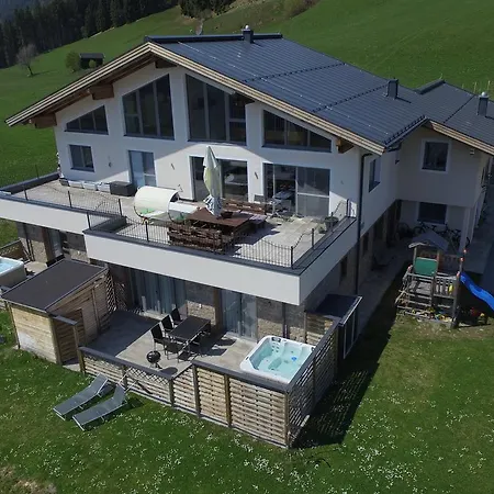 Bergerhof Alpin Lodge *